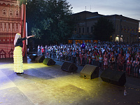День города в Твери завершился концертом группы «Кватро» и фейерверком